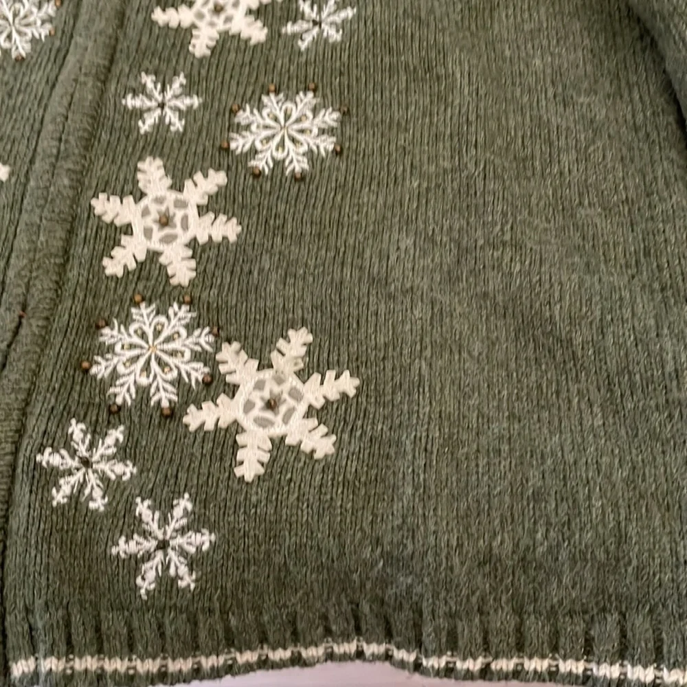 Croft & Barrow Petite Sz P/M Snowflake Sweater - Picture 6 of 11